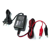 12Vバッテリー専用充電器 最大DC13.8V 1A バイク バッテリー充電器 オートバイ 電動自動車用 カー用品 ス…