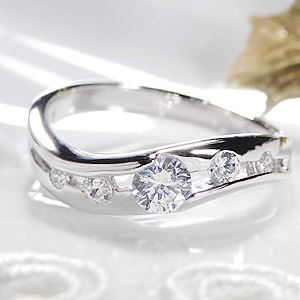 pt900ダイヤモンド ウェーブ リング  プラチナ エンゲージリング ダイアモンド 婚約  指輪 レディース ギフト プレゼント ホワイトデー  ウエーブ
