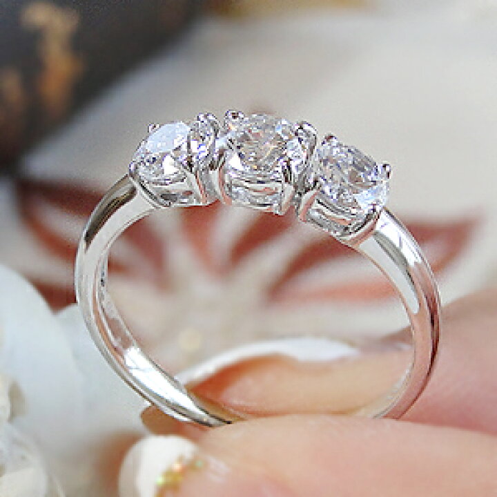 楽天市場】pt900【1.0ct】ダイヤモンド スリーストーン リング【送料  