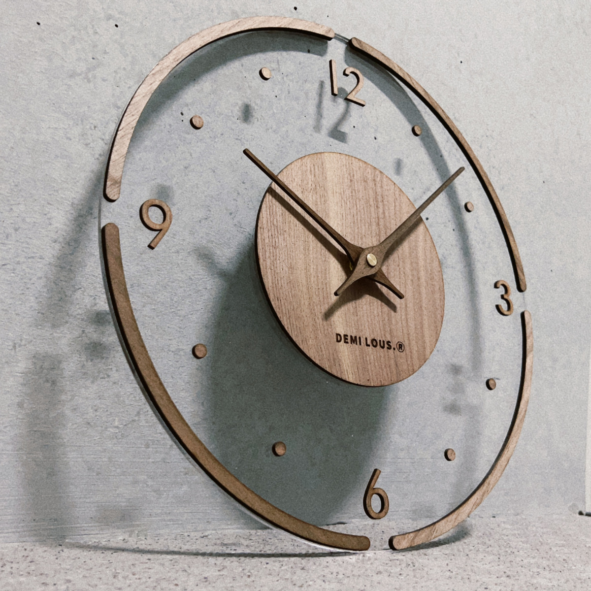 楽天市場】掛け時計 おしゃれ クリア 木製 ナチュラル ウォールナット