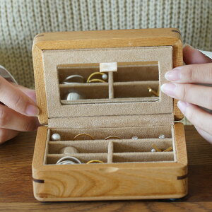 WG[{bNX t ANZT[[ WG[P[X VRؐ @\[ GKgȃfUC