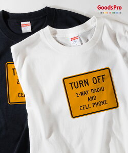 T�V���c TURN OFF 2-WAY RADIOS AND CELL PHONES