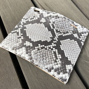 iPhone�e��Ή� �蒠�^�P�[�X �{�v/�C�^���A�����U�[ �n���h���C�h �_�C�������h�p�C�\�� �i�`������ ���{�� IP7-DPYNA LEVEL7