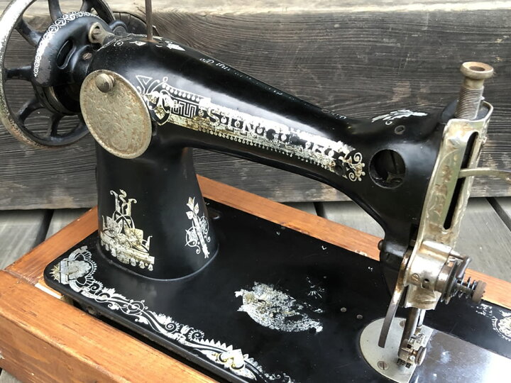 楽天市場】【中古】アンティークミシン（昭和ミシン/黒ミシン） 手廻し 
