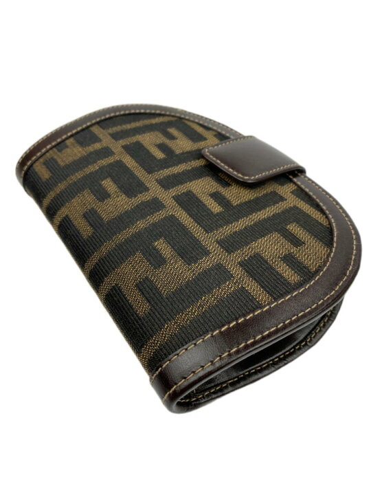 楽天市場】【未使用品】 FENDI フェンディ ズッカ柄 ハーフムーン 