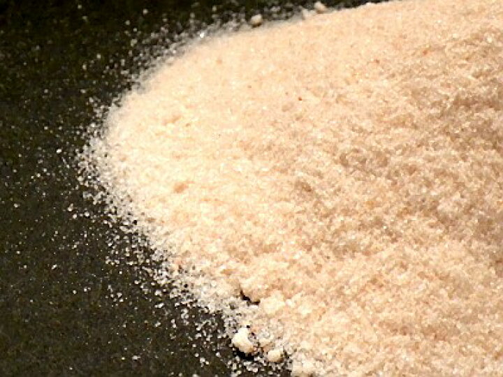 楽天市場 お清め 盛塩 バスソルトヒマラヤ天然岩塩５００ｇ量り売り天然塩 ピンクソルト パウダー使い方の説明付き Yugostar ユーゴスター