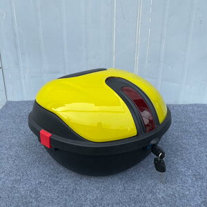 バイク用リアボックス 31L 着脱可能式 大容量 取付ベース付 トップケース バイクボックス フルフェイス対応 ライト反射 防振 防水 原付 簡単脱着 イエロー2