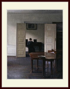 Bw n}[XzCin}XzCjEuInterior with Ida Playingv