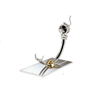 AtBmbNX XeX nl n nz_[ Afinox fUC gƂɍōAꐶ̂̐nI