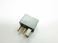 マグネットクラッチリレー　レジアスエース　KDH200系.KDH211.KDH220系　90987-02028　トヨタ純正部品