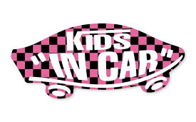 KIDS IN CAR ステッカー 黒 × ピンク チェッカー 子どもが乗ってます キッズインカー スケボー 車 シール パロディ VANS風 SIZE：w150mm×h65mm
