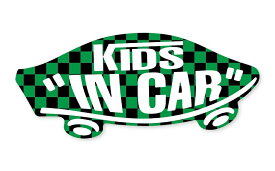 KIDS IN CAR ステッカー 黒 × 緑 チェッカー 子どもが乗ってます キッズインカー スケボー 車 シール パロディ VANS風 SIZE：w150mm×h65mm