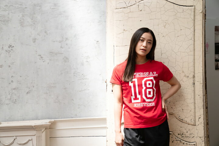 楽天市場 メール便 送料無料 永遠の18歳 ロゴ Tシャツ 半袖 メンズ レディース ペアルック カップル お揃い 兄弟 友達 男女兼用 誕生日 クリスマス ギフト プレゼント Tシャツ専門店 Gracious Ground 楽天市場 メール便 送料無料 永遠の18歳 ロゴ Tシャツ 半袖 メンズ レディース ペアルック カップル お揃い 兄弟 友達 男女兼用 誕生日 クリスマス ギフト プレゼント Tシャツ専門店 Gracious Ground