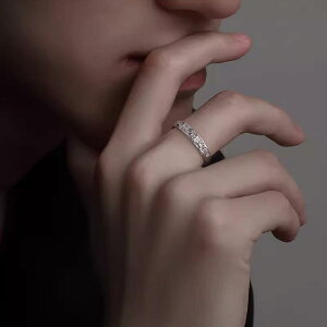 qLE  O w  ANZT[ Y j̎q lw a v[g Vo[