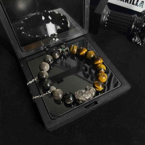 qLE  uXbg  ANZT[ r  Xg[ Y t@bV Vo[