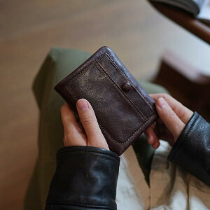 z Y U[ EHbg }`|Pbg Vv e g  ubN uE