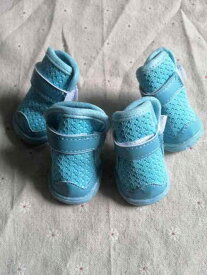 犬 靴 ドッグシューズ 4足 セット ペット 通気性 滑り止め カジュアル 外出用 グレー ブラック