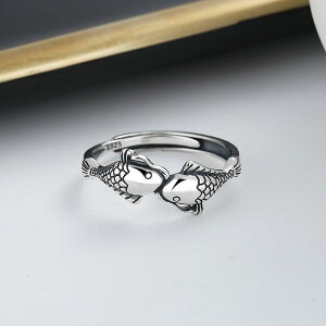 指輪 男女兼用 シルバー 錦鯉 蓮の花 エスニック レトロ調 オープンリング フリーサイズ サイズ調整可能 上品 かわいい カジュアル デイリーユース 幅広いスタイル メッキ加工 金属製