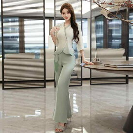 ユニフォーム レディース フットケア 足つぼ マッサージ エステ 施術着 セラピスト制服 高級感 上品 エレガント 足湯 リラクゼーションサロン 美容院 動きやすい 仕事着 業務用 ポリエステル素材 半袖 五分袖 セットアップ 淡い緑 ライトグリーン