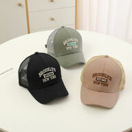 キャップ キッズ 男の子 女の子 メッシュ 夏用 刺繍 英字ロゴ 日よけ 通気性 紫外線対策 ポリエステル製 …
