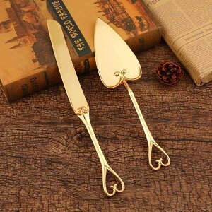 ケーキサーバー ケーキナイフ 欧風 亜鉛合金製 エレガント 大きなハート 透かし彫り ハンドル 西洋食器 アンティーク調 ケーキ ピザ用 取り分け セット