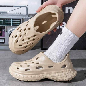 サンダル メンズ 男性用 夏用 ドライブ アウトドア 登山 釣り レジャー EVA素材 厚底 滑り止め 防滑 ふわふわ クッション性 柔らか 弾力 穴あきデザイン 通気性 速乾 防臭 ブラック アイボリー