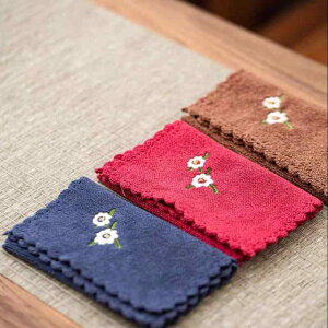茶巾 刺繍 花柄 吸水性 厚手 布製 中国風 禅意デザイン 和モダン 茶席 茶道具 茶卓用 拭き取り クロス キッチン ダイニング インテリア 正方形 上質 高品質 赤系 ブラウン系 青系