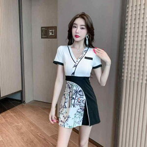 ワンピース レディース エステティシャン セラピスト SPA ホテル 美容院 ユニフォーム 制服 ワークウェア 高級感 体型カバー お腹カバー ウエストシェイプ Vネック 半袖 Aライン ブラック ポ