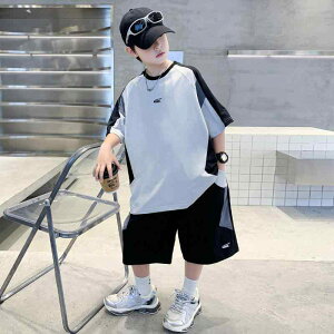 キッズ 男の子 ボーイズ 夏用 吸汗速乾 半袖 Tシャツ トップス ショートパンツ 半ズボン スポーツ バスケットボールウェア ポリエステル 上下セット 2点セット