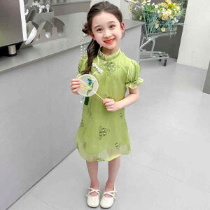 ワンピース 女の子 ベビー キッズ 3歳から8歳向け 薄手 軽量 新中華風 チャイナドレス 半袖 刺繍 旗袍 夏服 グリーン 緑色 化繊混紡生地 かわいい カジュアル お出かけ イベント 衣装