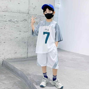 キッズ 男の子 半袖 スポーツウェア バスケットボールウェア セットアップ 2点セット 韓国風 おしゃれ かっこいい 薄手 柔らかい肌触り ロゴプリント 普段使い レジャー 夏服 通学 練習着 綿
