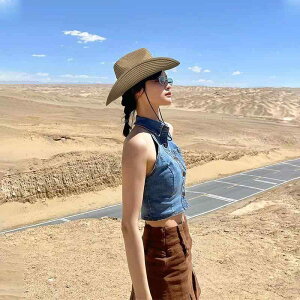 麦わら帽子 男性用 カウボーイハット テンガロンハット つば広 平頂 アウトドア レジャー 普段使い 日よけ 紫外線対策 UVカット 通気性 天然素材 カーキ ベージュ エレガント スタイリッシュ