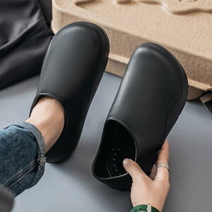 コックシューズ メンズ 男性用 スリッポン シェフシューズ 防水 滑り止め 耐油 キッチン 調理場 厨房 作業靴 安全靴 厚底 PU ゴム製 耐摩耗性 ブラック ローカット 通年用 脱ぎ履き簡単