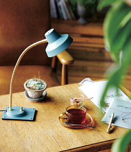 ARTWORKSTUDIO }fB\fXNCg Madison-LED desk light fXN CgƖyz