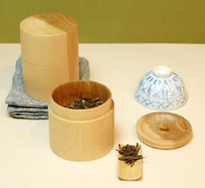 茶筒 茶さじ付き 日本製 ITUTU 茶葉約100g用 ラルース La Luz イツツ お茶葉 お茶の葉 入れ 収納 日本茶 紅茶 食卓 卓上 おしゃれ 天然木 木製 木 ギフト 新生活 【送料無料】
