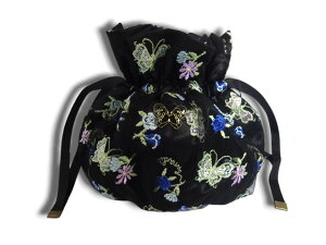 AiXC@ANNA SUI@В|[`@`[В|[`@ohJ@hJ@[Xn@o^tCGu@ubN@fB[X