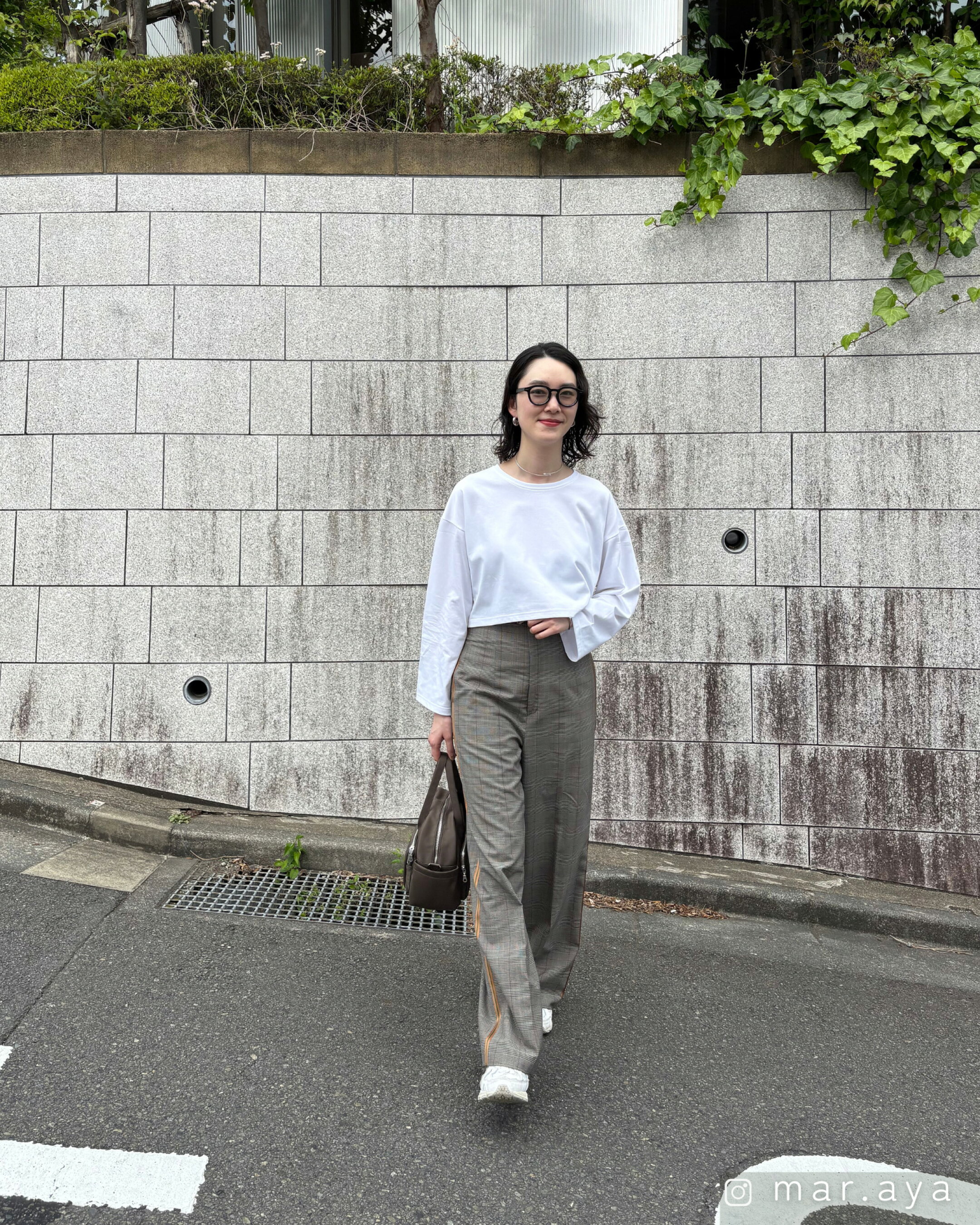 秋服 トレンド ファッション バッグ ハンドバッグ 通勤 コーデ EDITA エディータ インフルエンサー 大人かわいい