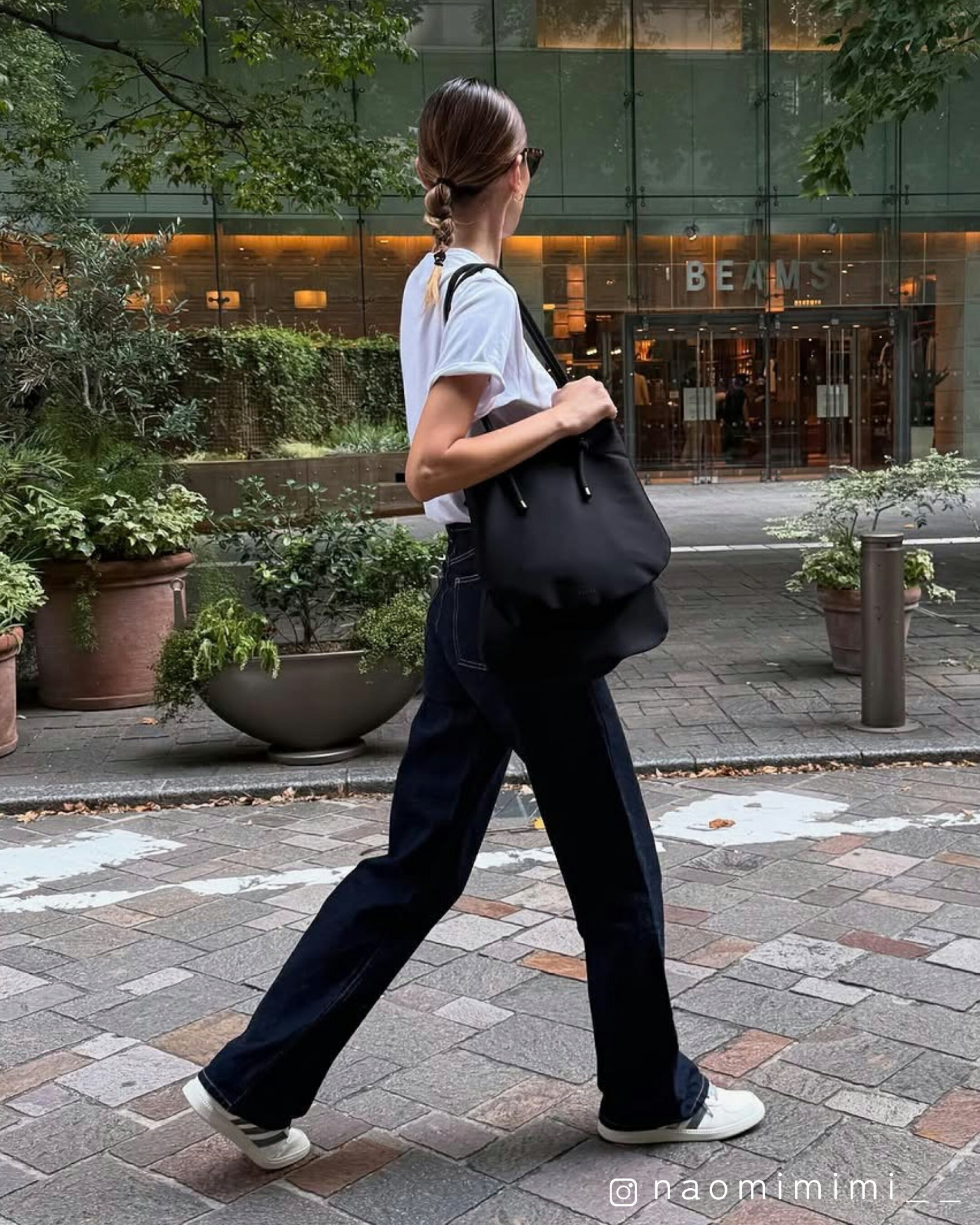 秋服 トレンド ファッション バッグ トートバッグ 通勤 コーデ EDITA エディータ インフルエンサー 大人コーデ　おしゃれ　A4トート