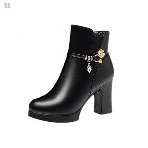 ブーツ 歩きやすい 疲れない ヒール ショート ショートブーツ レディース サイドゴアブーツ チャンキーヒール 厚底 ハイヒール 靴 アンクルブーツ ブーティー 黒 厚底 ハイヒール レディー