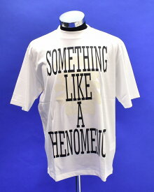 【新品】PHENOMENON（フェノメノン）SOMETHING LIKE A PHENOMENON TEE サムシング ライク ア フェノメノン ロゴ Tシャツ LOGO S/S T-Shirt 復刻 MCM WHITE XL エムシーエム ラグジュアリー おしゃれ ストリート MADE IN JAPAN COTTON PH-005 カットソー 一番 定番 裏原