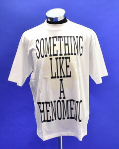 yVizPHENOMENONitFmmjSOMETHING LIKE A PHENOMENON TEE TVO CN A tFmm S TVc LOGO S/S T-Shirt  MCM WHITE XL GV[G OWA[  Xg[g MADE