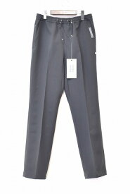 【新品】 NULABEL（ニューレーベル） EASY PANTS イージーパンツ GREY L TROUSERS トラウザーズ パンツ スラックス PORTVEL (ポートヴェル) MADE IN JAPAN NULABEL CM1YOK42 クリースライン センタープレス ドローコード ロゴパッチ ルーズ ストレートシルエット