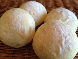 【白パン】ふわふわやわらかな食パン生地のロールパン
