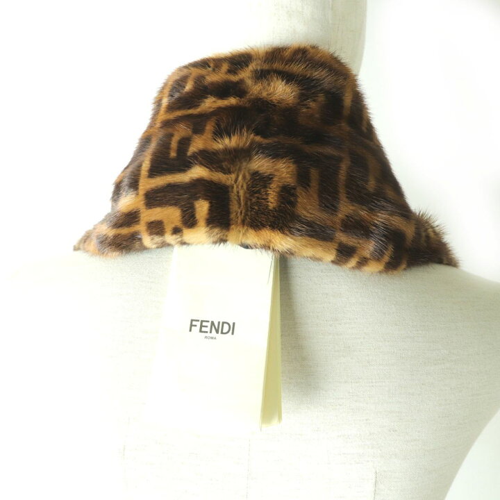 楽天市場】未使用品◎正規品 2020年 伊製 FENDI フェンディ フード付き 