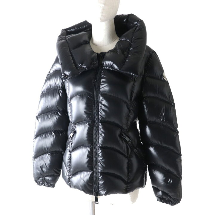 楽天市場】極美品☆MONCLER モンクレール AKEBIA アケビア ロゴ 