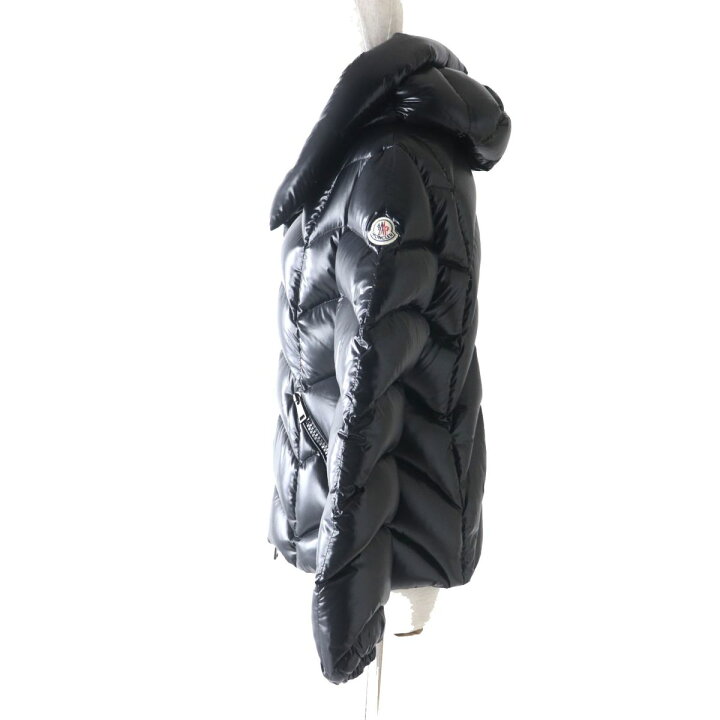 楽天市場】極美品☆MONCLER モンクレール AKEBIA アケビア ロゴ 