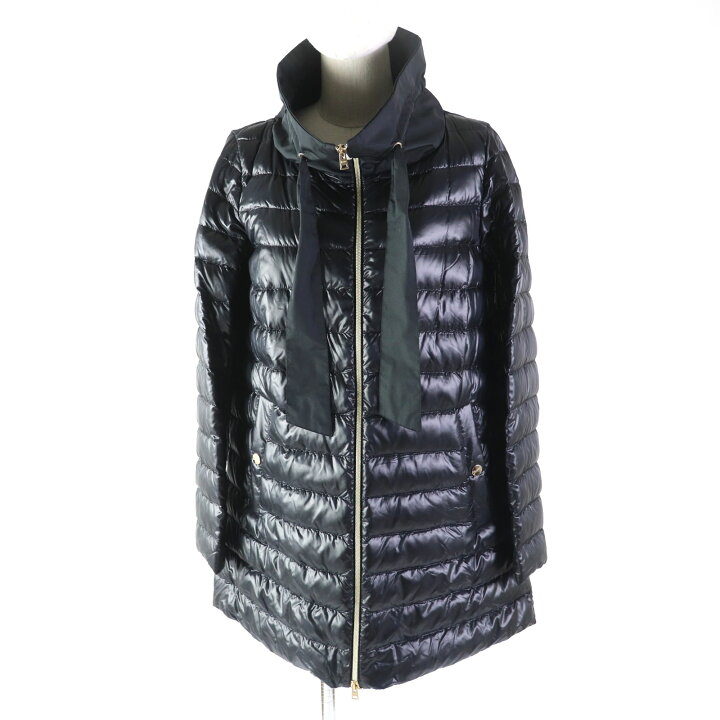 楽天市場】極美品 Herno ヘルノ 19年製 PI1066D-12017 ロゴプレート付 