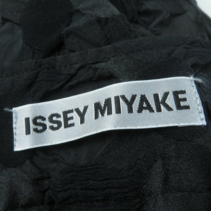 楽天市場】極美品☆ISSEY MIYAKE イッセイミヤケ IM23FF515 総柄  