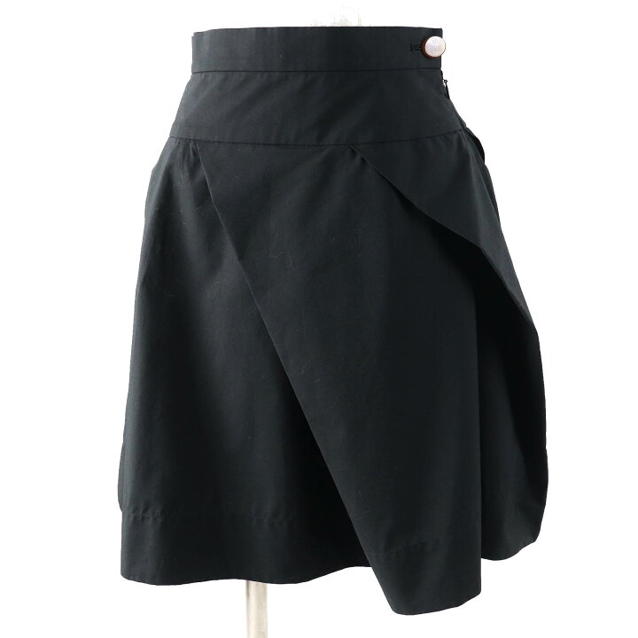 ⭐︎美品⭐︎ヴィヴィアンウエストウッド タック入り黒フレアスカート  