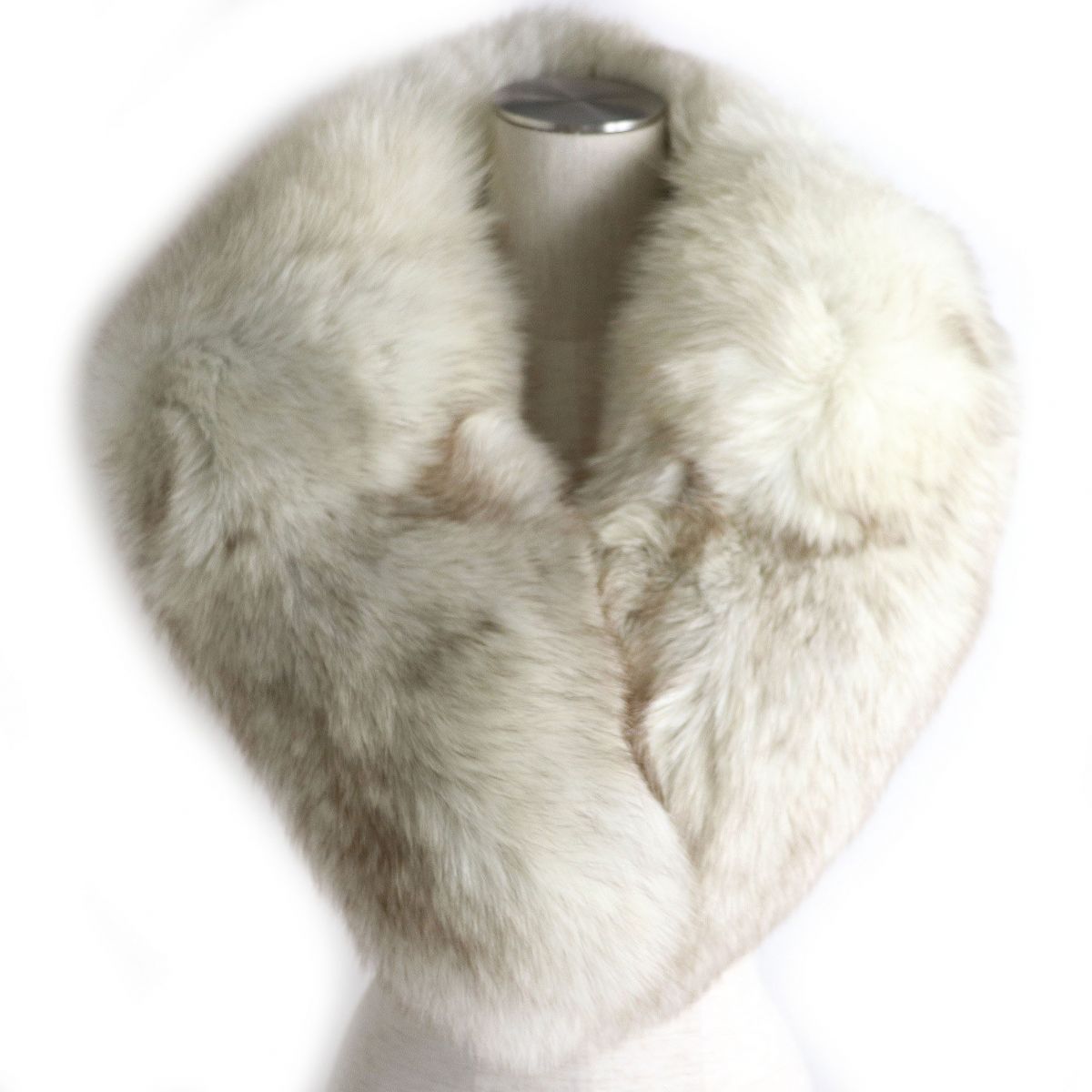 未使用品 SAGA FOX サガフォックス 一部予約販売 本毛皮ショール ティペット ホワイト×ブラウン ボリューム 毛質柔らか 本日の目玉